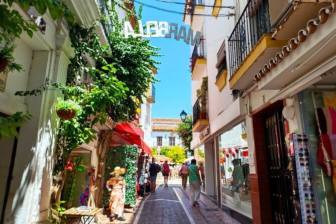 marbella-group-walking-tour