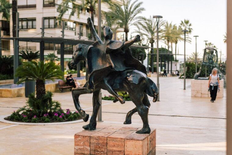 marbella-old-town-group-tour-with-a-true-local-2