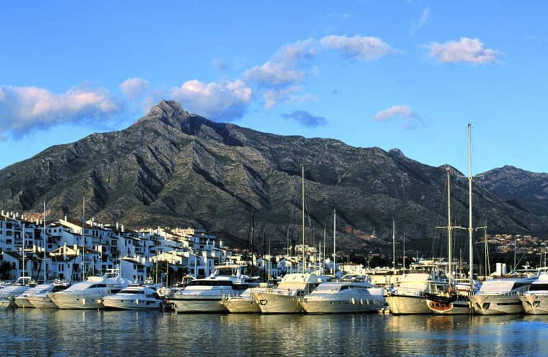 Marbella Old Town Tour & Boattrip to Puerto Banús - The Experience in Detail