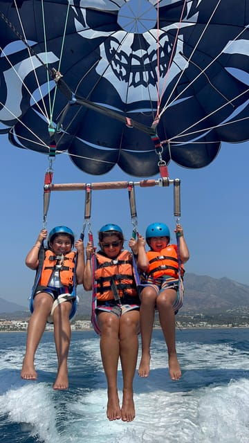marbella-parasailing-flight-from-puerto-banus