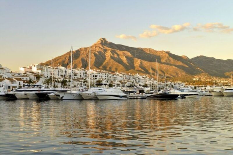 marbella-private-customizable-walking-tour-with-guide