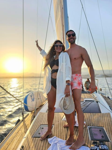 marbella-sunset-sailing-trip-with-drinks-and-snacks