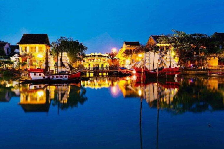 marble-mountains-and-hoi-an-city-with-river-lantern-release