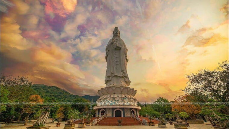 marble-mountains-lady-buddha-and-am-phu-cave-tour