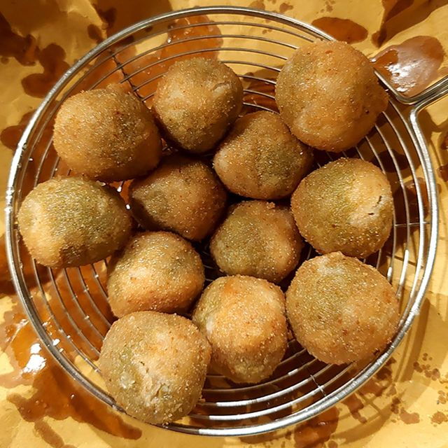 marche-home-cooking-experience-in-cupra-marittima