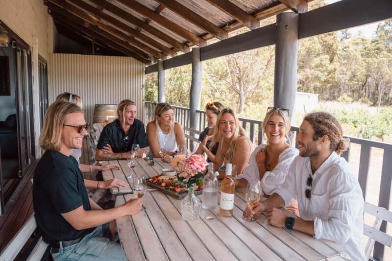 Margaret River: Boutique Wine Tour w. Blind Tasting + Lunch - Transportation & Group Size