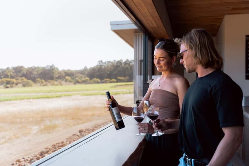 Margaret River: Boutique Wine Tour w. Blind Tasting + Lunch - Value for Money