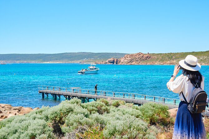 Margaret River Day Tour: Wine, Jetty Train & Canal Rocks - Exploring the Margaret River Day Tour: Wine, Jetty Train & Canal Rocks