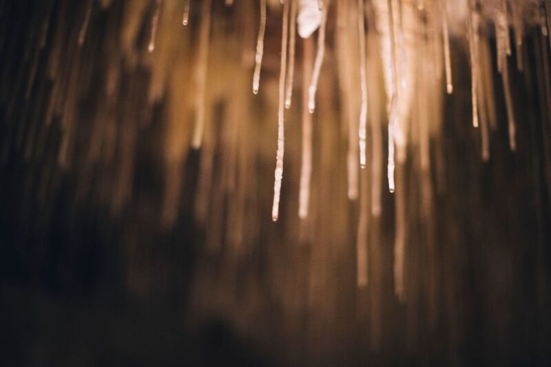 Margaret River: Lake Cave Fully-Guided Tour - Authentic Experiences Highlighted by Reviewers