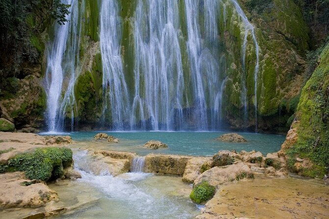 maria-and-miguel-stop-half-day-tour-to-el-limon-waterfall-with-lunch-included