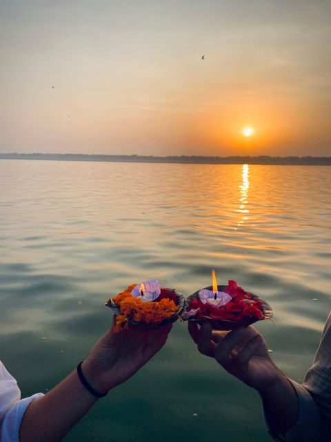 Marigold Boat trip to feel Kashi - FAQ