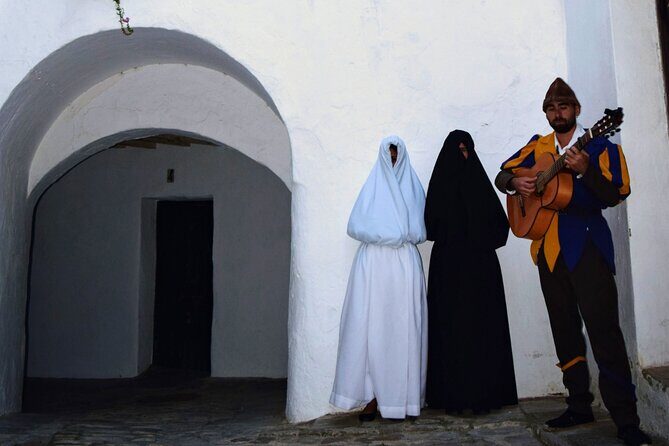 Marimantas. Private guided and sung tour. Vejer of Legends. - Why This Tour Works