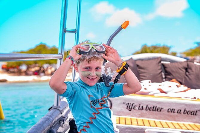 marine-park-private-boat-charter-with-local-captain-guide