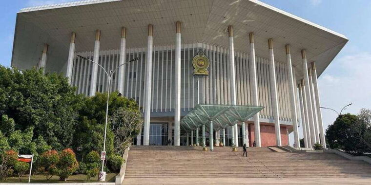 marino-beach-colombo-colombo-city-tour