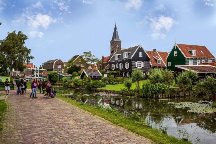 marken-volendam-and-edam-private-full-day-tour