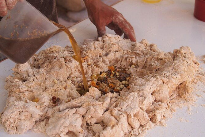 market-tour-and-gourmet-peruvian-cooking-lesson-with-a-professional-in-urubamba