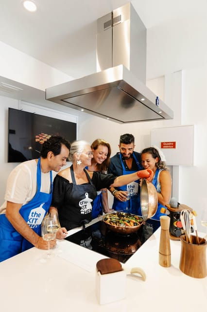 market-tour-cooking-class-algarves-seafood-cataplana-2