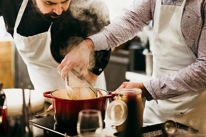 Market Tour, Cooking Class & Lunch with Chef in Lyon Studio - Accessibility and Booking