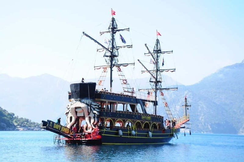 Marmaris: Family-Friendly Pirate Boat Trip with Transfers - Key Points