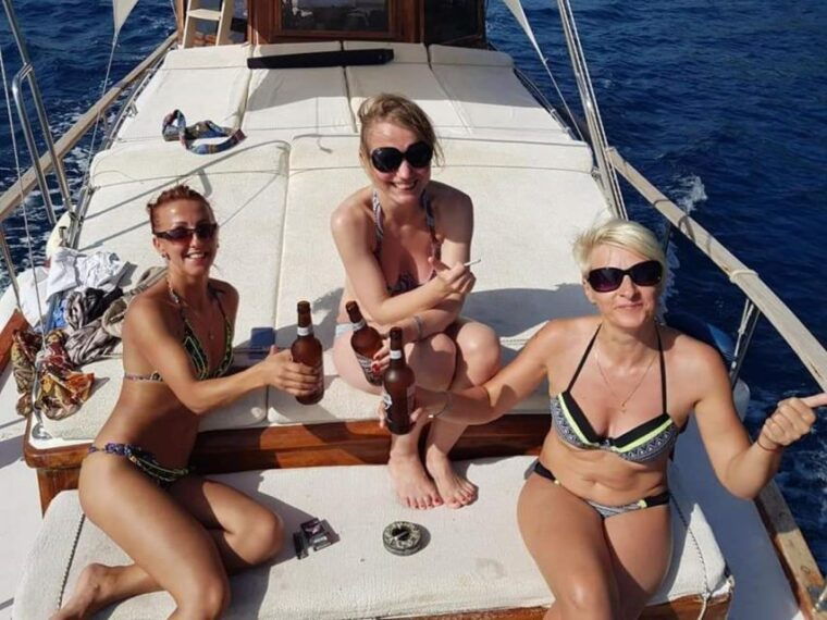 marmaris-icmeler-private-sunset-dinner-cruise