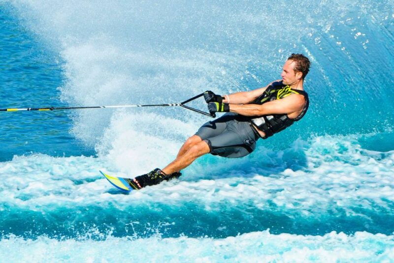 marmaris-jet-ski-jet-car-flyboard-or-parasailing-trip