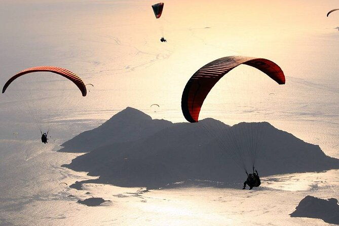 marmaris-paragliding-experience-by-local-expert-pilots-3