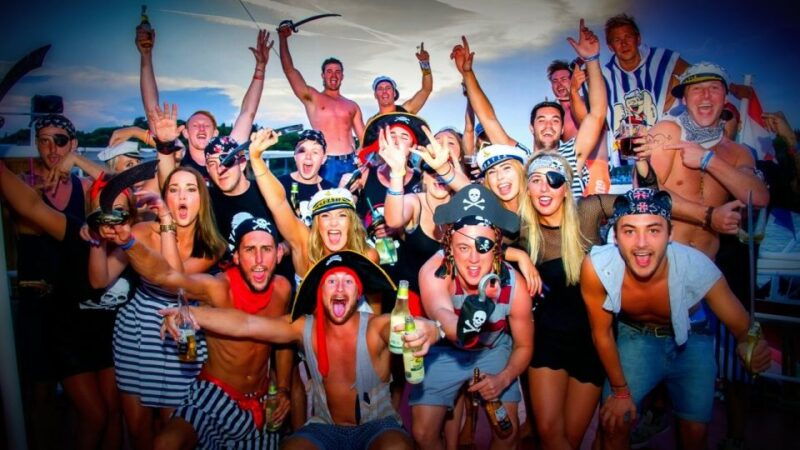 marmaris-pirate-cruise-lunch-soft-drinks-and-foam-party