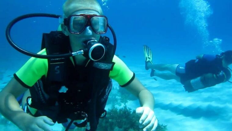 marmaris-scuba-diving-with-a-qualified-instructor