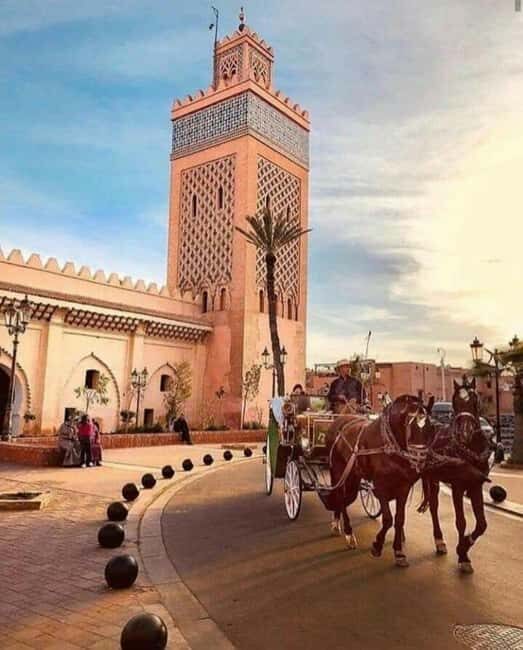 Marrakech: 1-Hour Traditional Horse-Drawn Carriage Tour - Introduction
