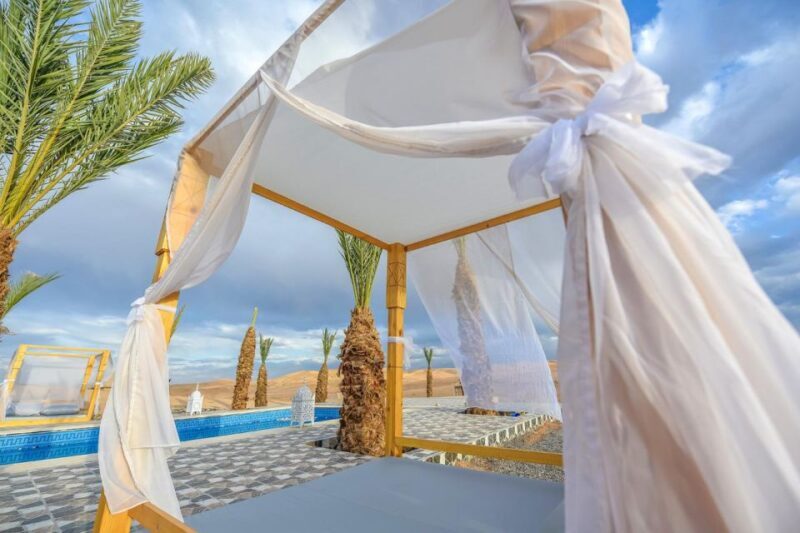 Marrakech: Agafay Desert Day Pool Access and Lunch - Who Will Love This Experience?