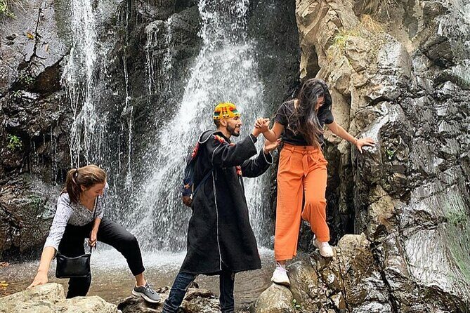 Marrakech: Agafay Desert Dinner Show and Sunset Camel Ride - An Introduction to the Marrakech Agafay Desert Experience