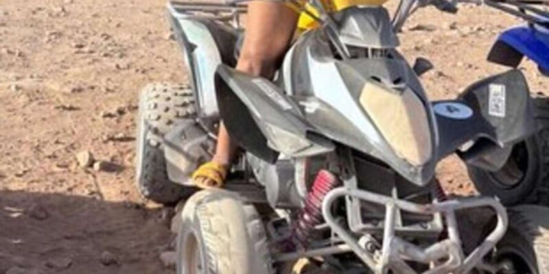 Marrakech: Agafay Desert Quad Biking with Dinner Show - Key Points