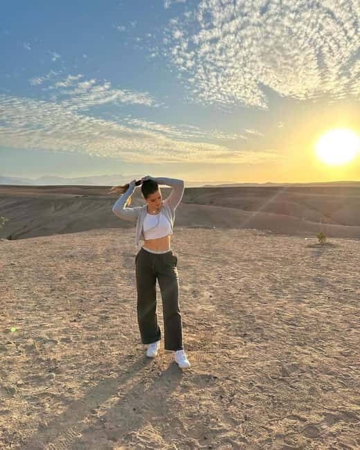 Marrakech: Agafay Desert with Dinner and Camel ride, Show - Key Points  
