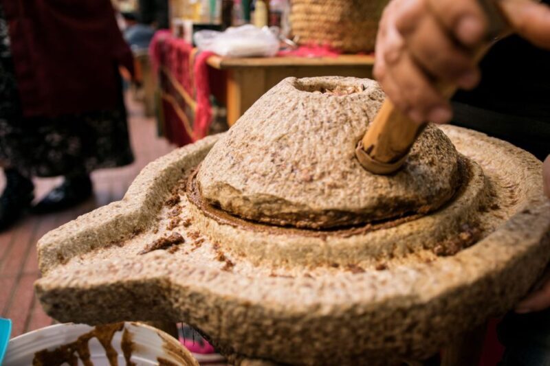 Marrakech: Atlas Mountains & Agafay Desert Tour w Camel Ride - Guides and Local Interactions