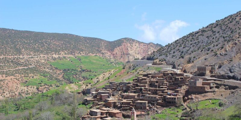 Marrakech: Atlas Mountains Summit Day Trek 2700m - Trail and Scenic Highlights