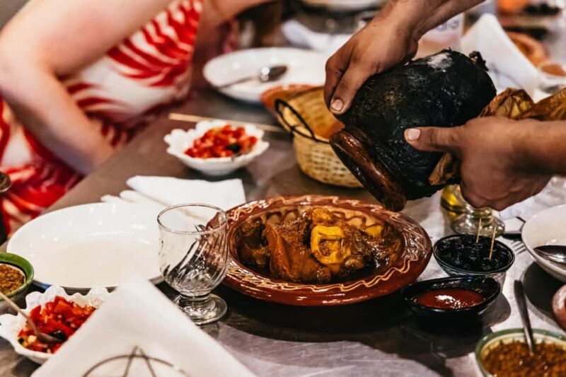 Marrakech: Authentic Moroccan Food Walking Tour & Dinner - Key Points