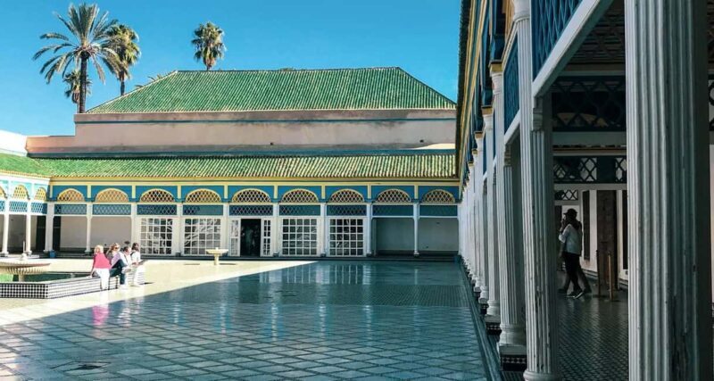 Marrakech: Bahia Palace, Madrasa Bn Yousef, Souk Medina Tour - Key Points