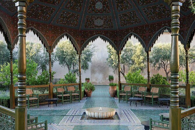 Marrakech: Ben Youssef & Secret Garden & Souks Guided Tour - First Stop: Ben Youssef Medersa