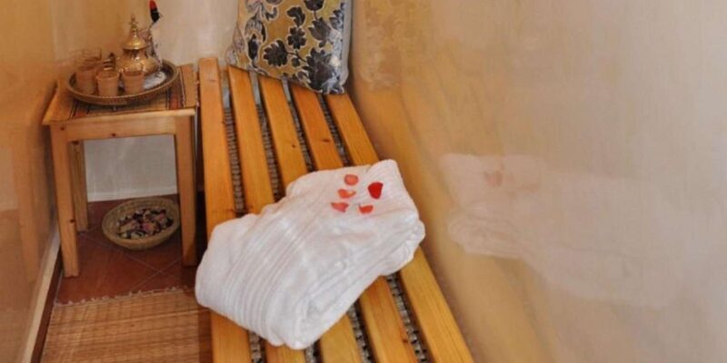 Marrakech: Blissful Spa Escape & Romantic Candlelight Dinner - The Romantic Candlelight Dinner: Moroccan Flavors & Cozy Atmosphere