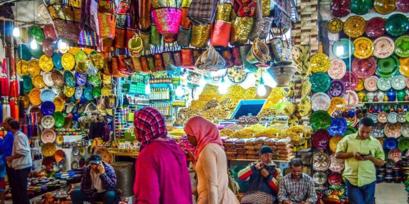 Marrakech: Exclusive Shopping Tour Through the Souks - Authenticity and Reviews