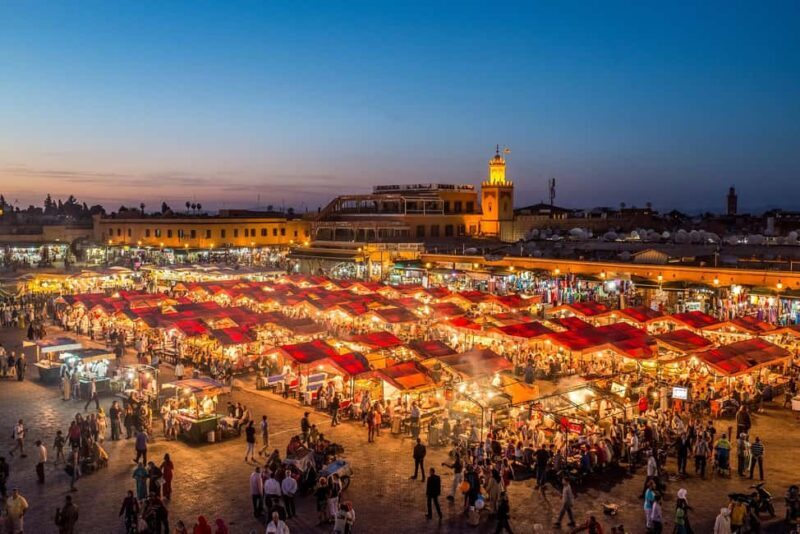Marrakech: Exotic Medina & Vibrant Djemaa El Fna Night Tour - Rooftop Relaxation: Traditional Tea & Snacks  