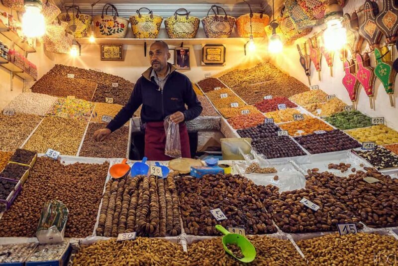 Marrakech Guided Tour: Bahia Palace, Saadian Tombs & Medina - Practical Aspects and Tour Logistics