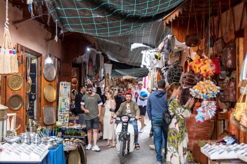 Marrakech: Monuments, Souks and Medina Guided Walking Tour - Authentic Insights from Travelers
