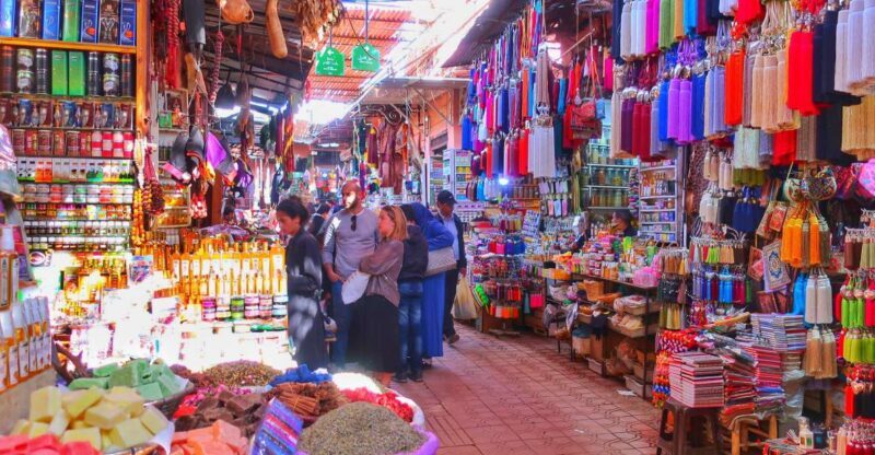 Marrakech Private Souks Shopping Tour - What to Bring and Expect
