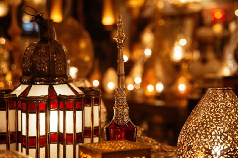 Marrakech: Private Souks Tour with Tea and Traditional Snack - Key Points