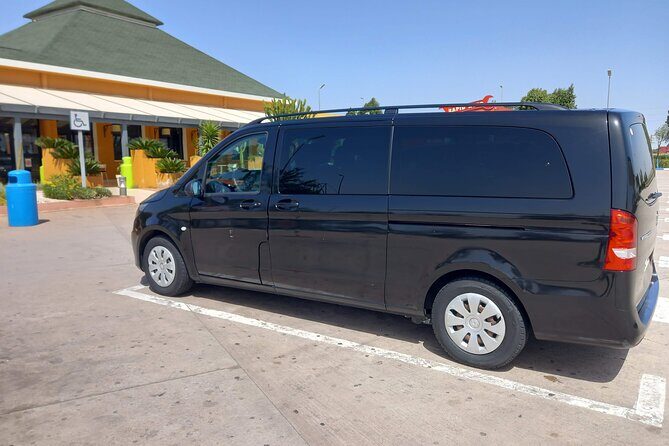Marrakech: Private Transfer to or from Marrakech Menara Airport - Key Points