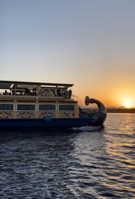 Marsa Alam: Nefertari Sunset Turtle Bay Cruise with Dinner - A Closer Look at the Tour Experience