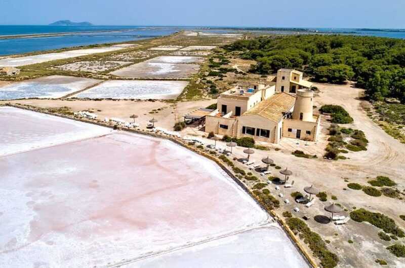 marsala-wellness-in-the-pink-salt-pans-with-dinner