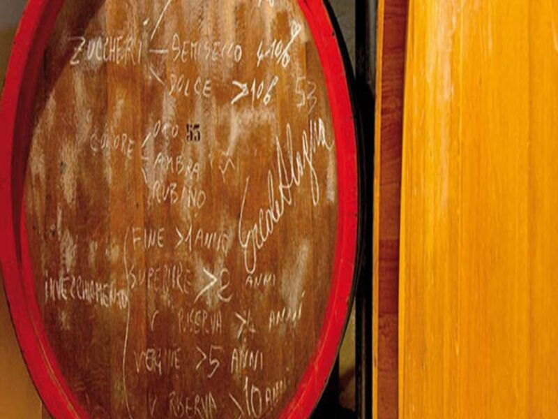 marsala-winery-tour-with-wine-tasting-and-local-products