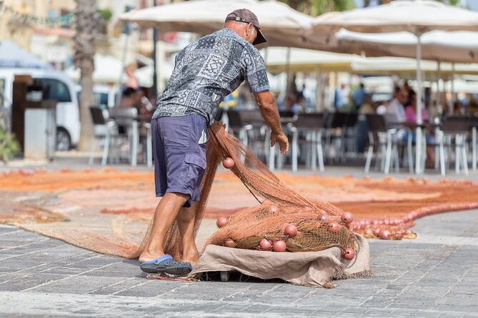 marsaxlokk-market-and-blue-grotto-guided-tour-2
